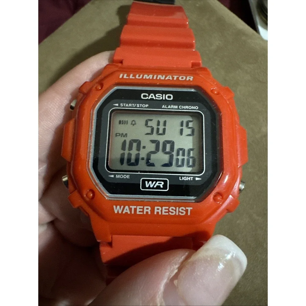 Casio Classic Red and Black Men Wristwatch f108whc Water Resistant Stainless Are